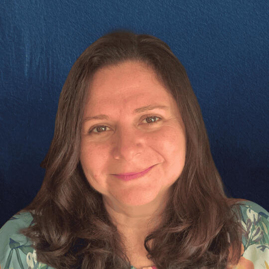 Claudia Gonzalez - Fundadora GerenteAsociado.com